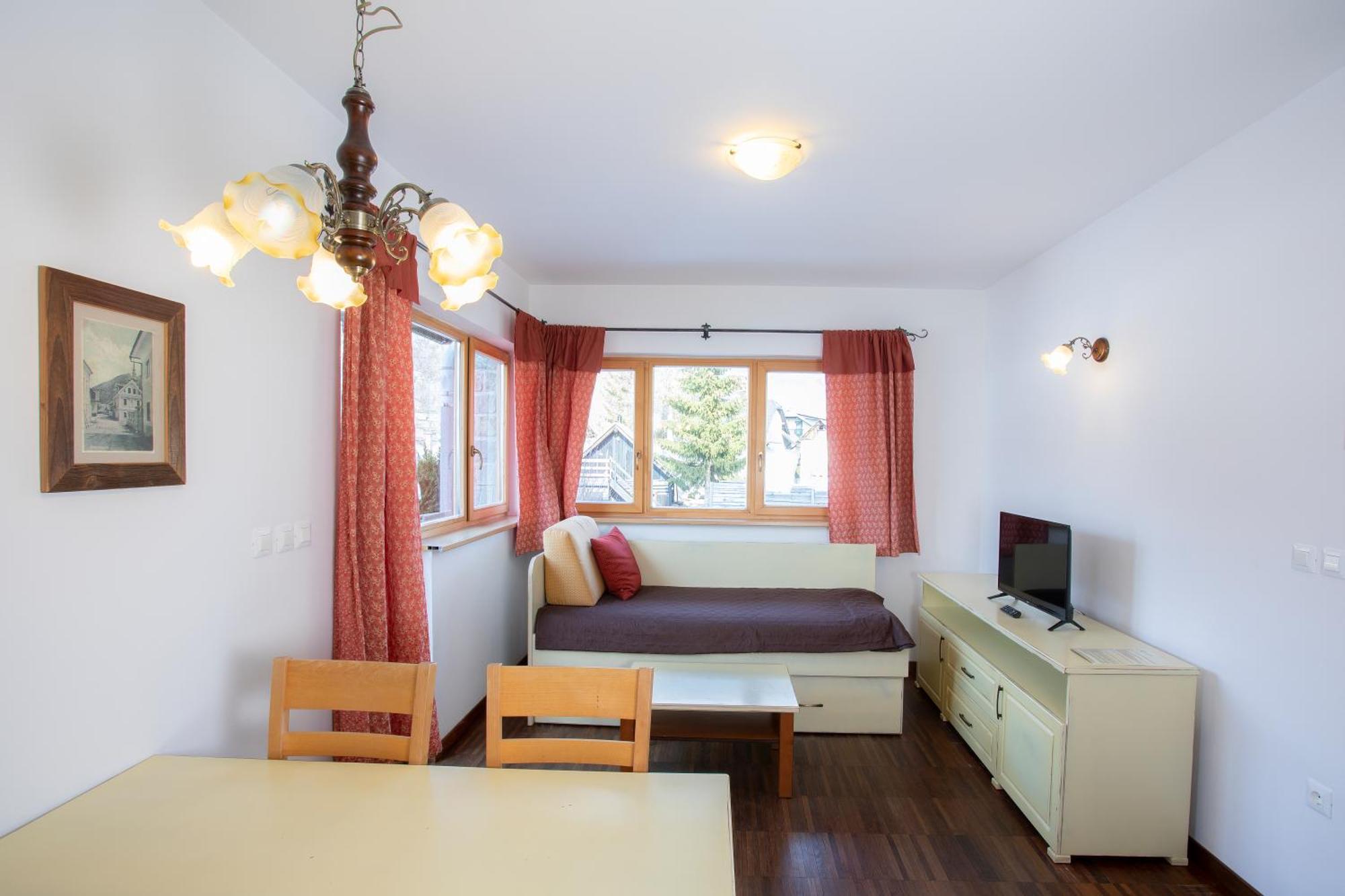 Apartments Telemark Kranjska Gora Phòng bức ảnh